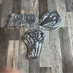 Wilton Cake Pans, Big Bird, Train, Dora